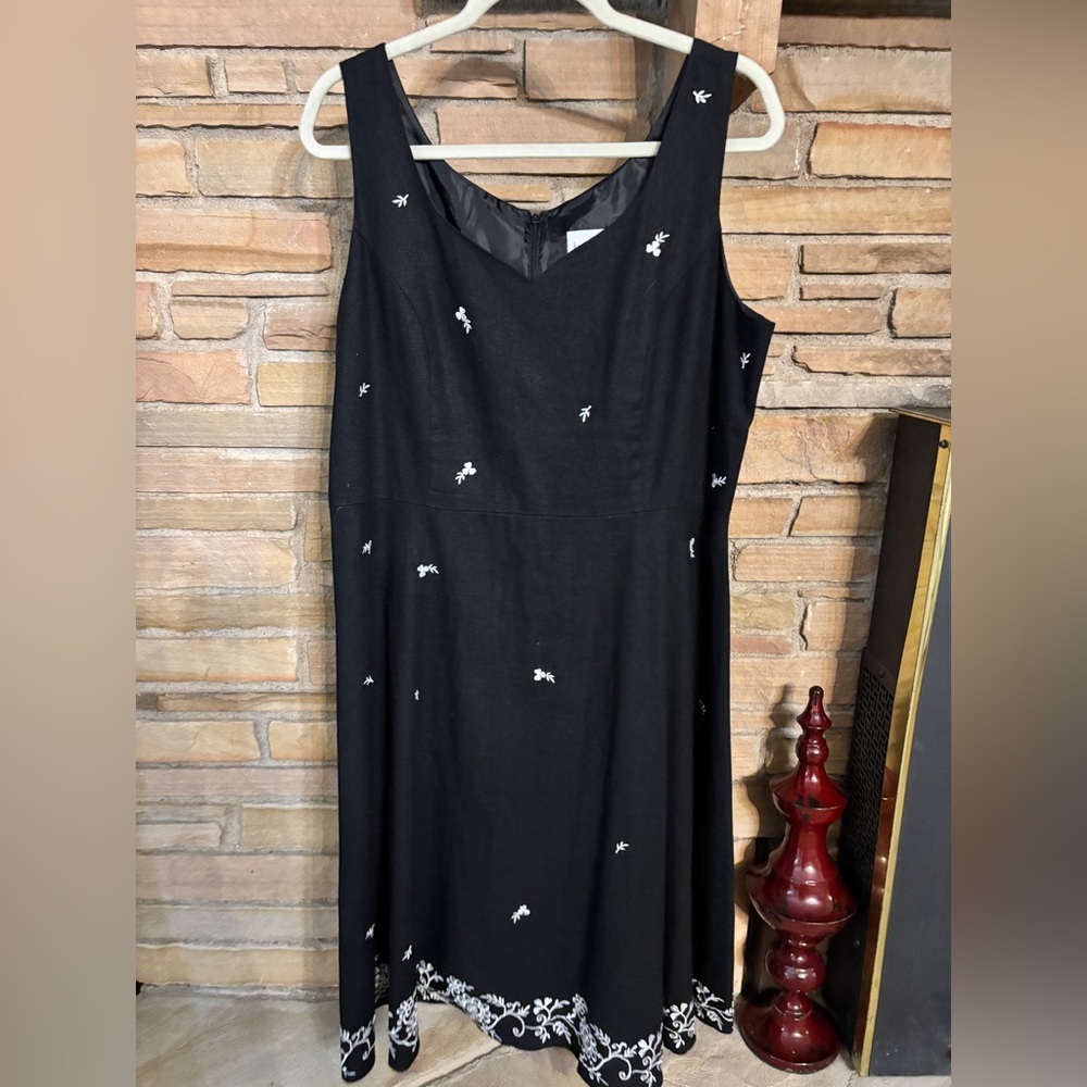 Just In Thyme LTD Black & White Sleeveless‎ Dress Women’s Size 16
